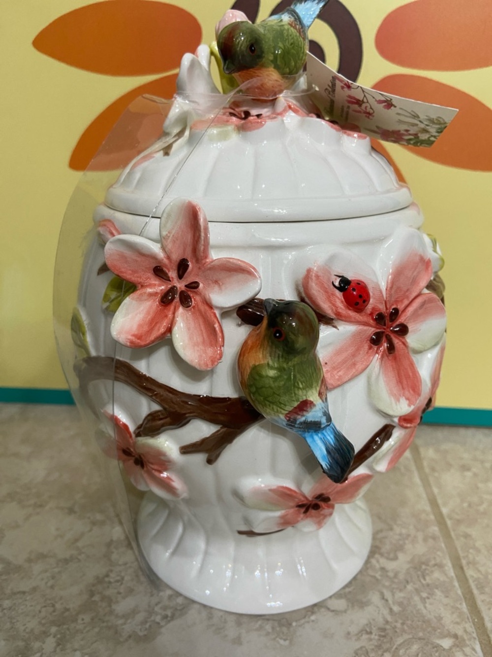 Corner Ruby Botanical Collection Large Canister - Picture 3 of 10